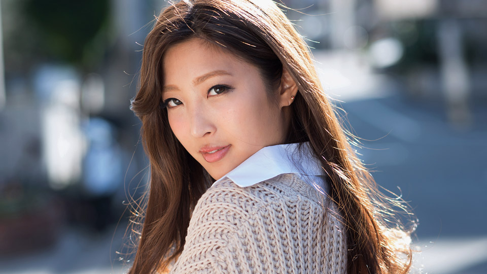 Emiri Momota: Special Edition For A Long Body – 1pondo – 2019-02-05 JAV Movie